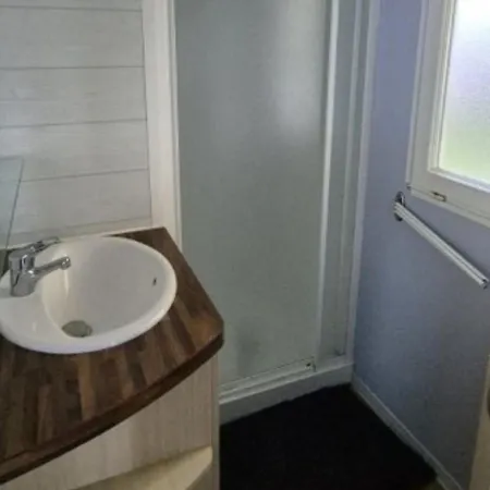 キャンプ場 Mobil-home - 4 Pers., Animaux Ok - Api-1-52-2878 Biville-sur-Mer
